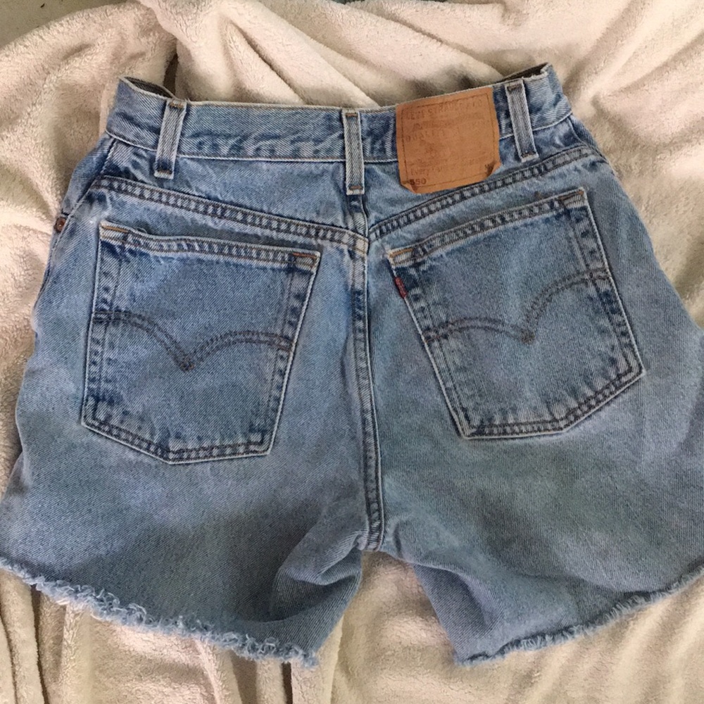 Levi’s 550 jean shorts
